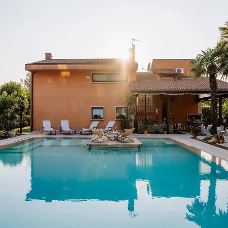 ベッド・アンド・ブレックファスト La Dolce 4*