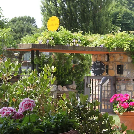 ベッド・アンド・ブレックファスト La Dolce