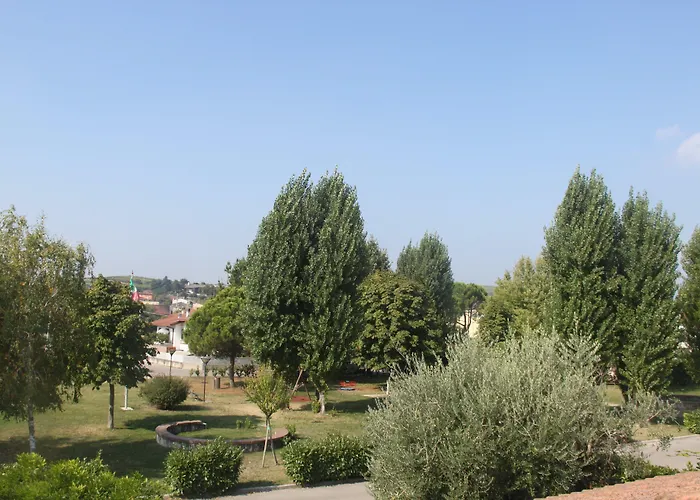 La Dolce 4*